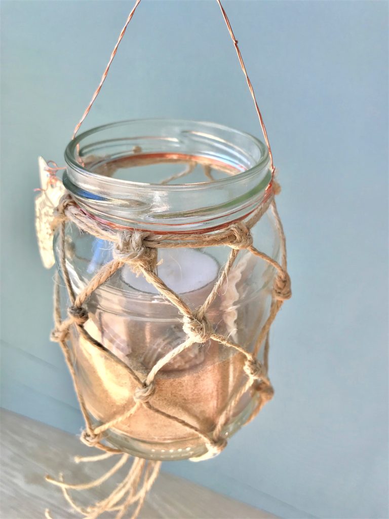 Weckglas mit Fischernetz aus Makramee als Windlicht oder Vase